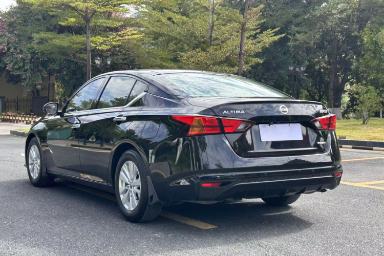 日产 天籁 2020款 2.0L XL 舒适版车身外观6002