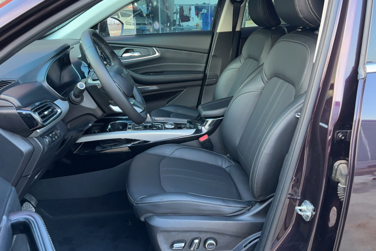 星途凌云 2019款 1.6T 两驱钻石版中控内饰7002