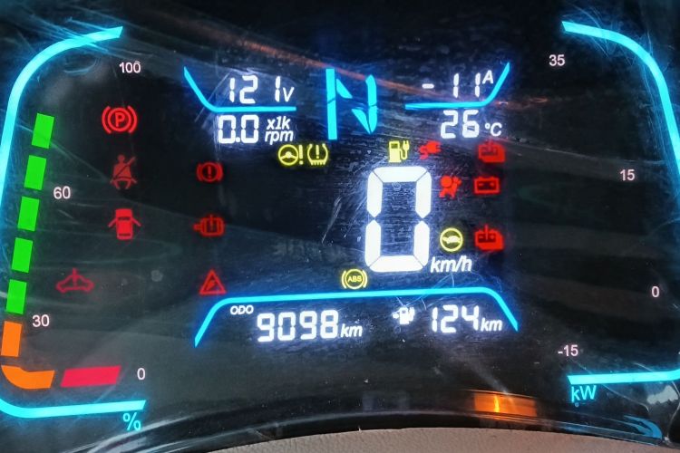 江铃集团新能源 易至EV2 2024款 201km 舒适型中控内饰15