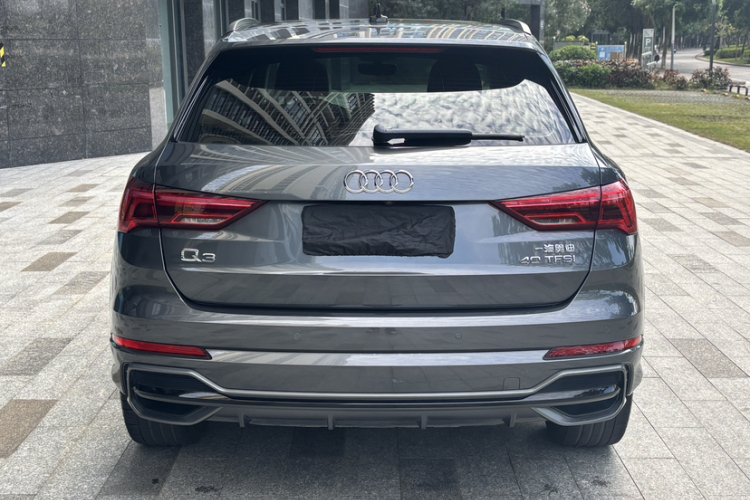 奥迪Q3 2021款 40 TFSI 时尚动感型车身外观6004