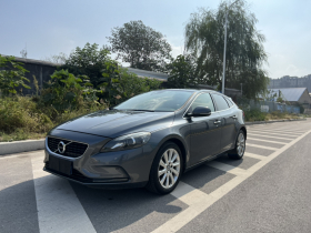 沃尔沃V40 2013款 2.0T 智雅版