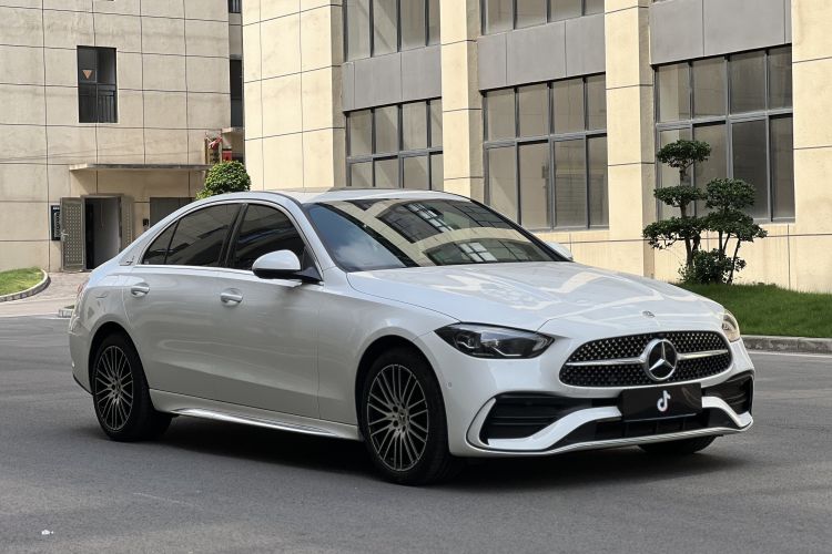 奔驰C级 2023款 改款 C 200 L 运动版车身外观6002