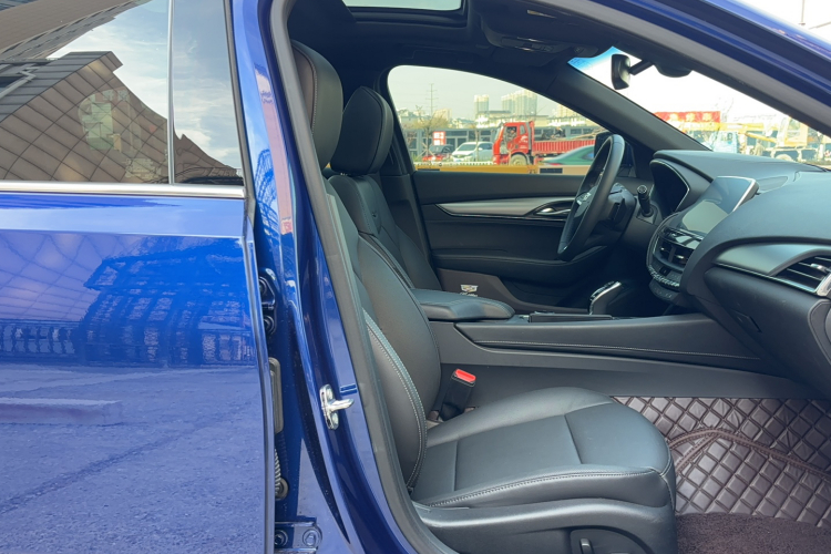 凯迪拉克CT5 2023款 28T 豪华型（标准版）局部细节41