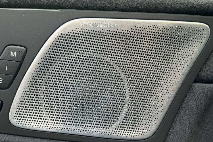 沃尔沃XC60 2024款 B5 四驱智逸豪华版中控内饰7009