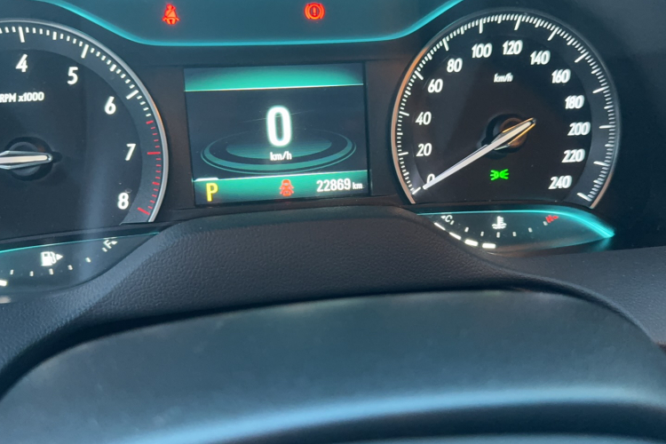 别克 英朗 2021款 改款 1.3T 自动轻混动精英型中控内饰15