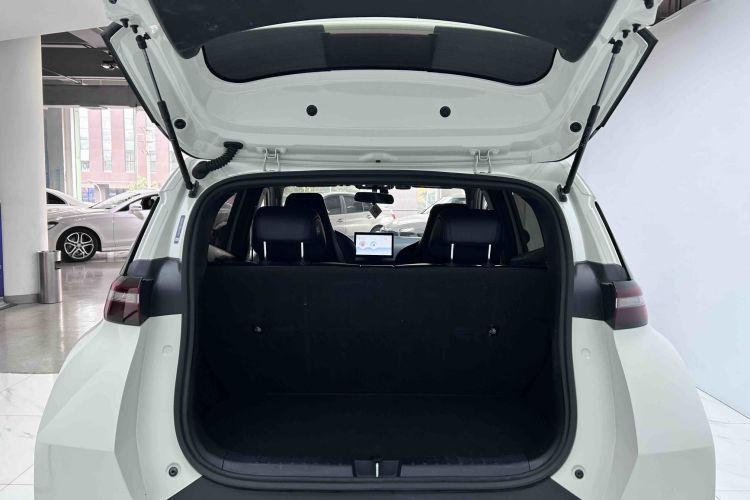 比亚迪 海鸥 2024款 荣耀版 305km 活力版中控内饰7013