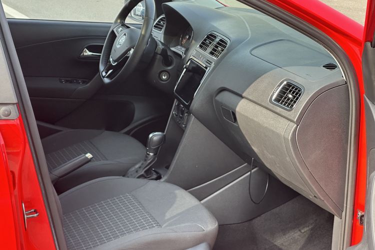 大众 Polo 2018款 1.5L 自动安享型中控内饰7006