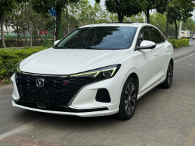 长安 逸动 2021款 PLUS 蓝鲸NE 1.4T GDI DCT旗舰型