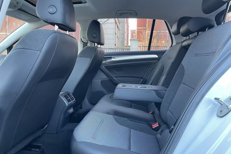 大众 高尔夫 2020款 280TSI DSG舒适型中控内饰7006