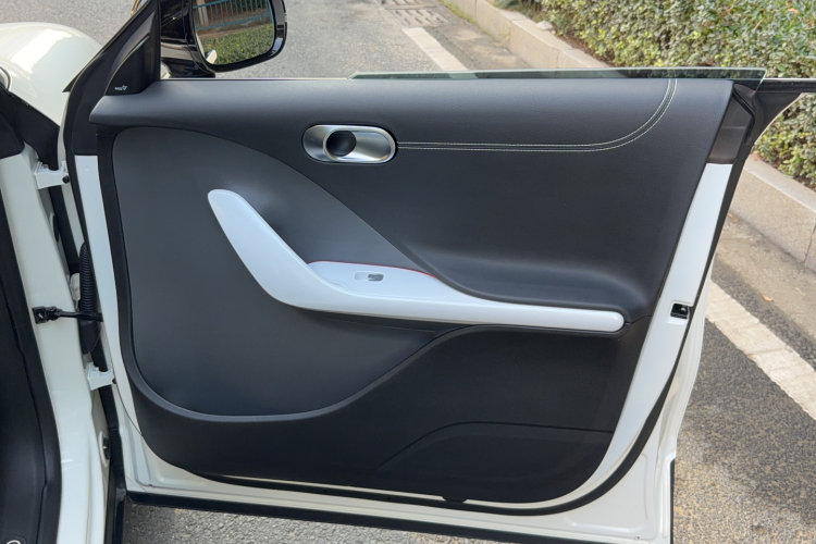 smart精灵#1 2022款 Pulse心动版中控内饰7005