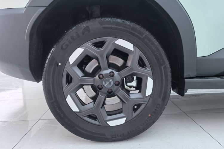 捷途自由者 2025款 2.0TD 自动XWD征服车身外观6006