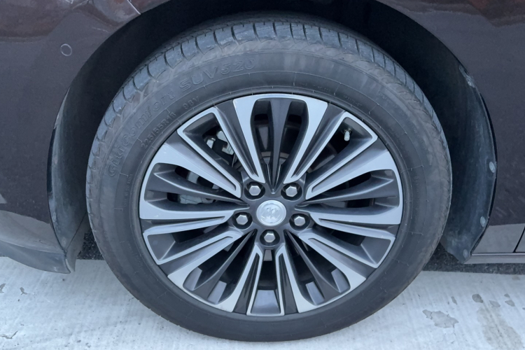 别克GL8 2020款 ES陆尊 653T 豪华型车身外观6002