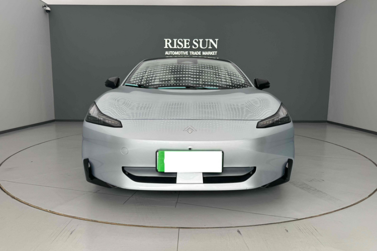 昊铂GT 2023款 710后驱超充版车身外观6003