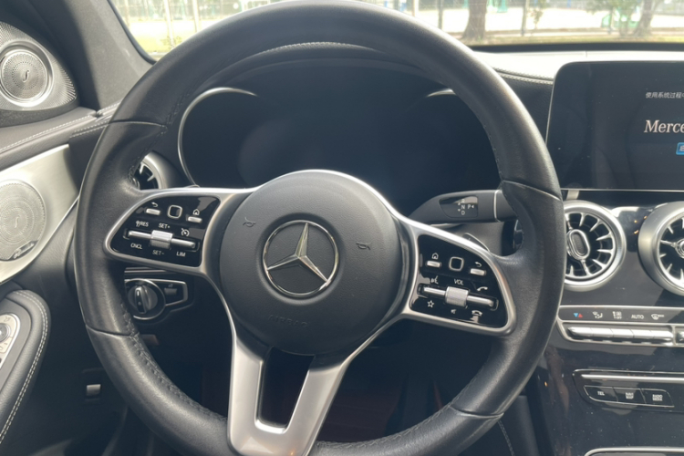 奔驰GLC 2021款 GLC 260 L 4MATIC 动感型局部细节13