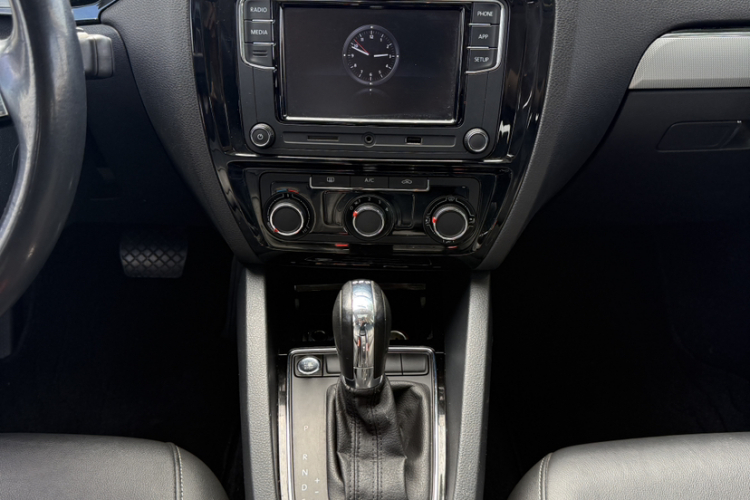 大众 速腾 2018款 280TSI DSG熠动版中控内饰7005