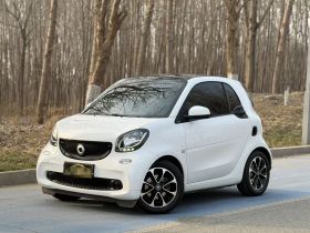 smart fortwo 2018款 1.0L 52千瓦硬顶激情版 国V