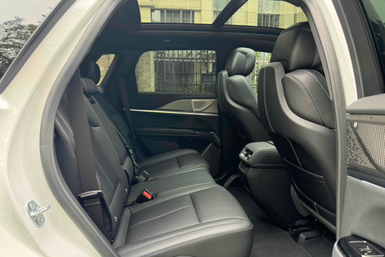 凯迪拉克XT5 2025款 2.0T 尊贵型局部细节23