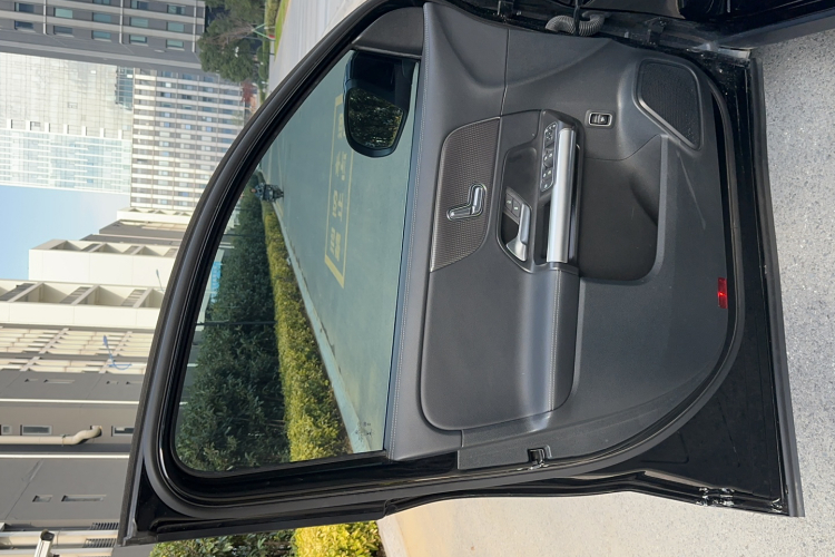 奔驰GLA 2022款 改款 GLA 200中控内饰7004