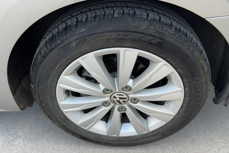 大众 速腾 2014款 改款 1.4TSI 自动豪华型车身外观6004