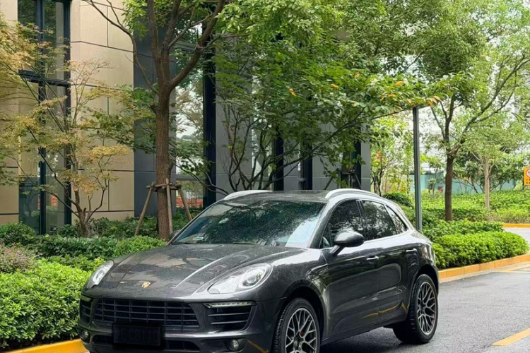 保时捷 2017款  Macan 2.0T车身外观1