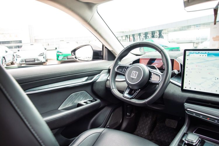 极氪001 2022款 超长续航单电机 WE版中控内饰7005