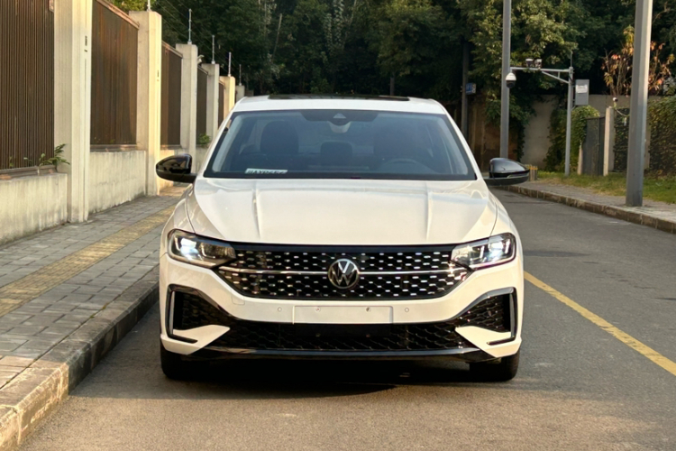 大众 朗逸 2024款 300TSI DSG星空领先版车身外观6010