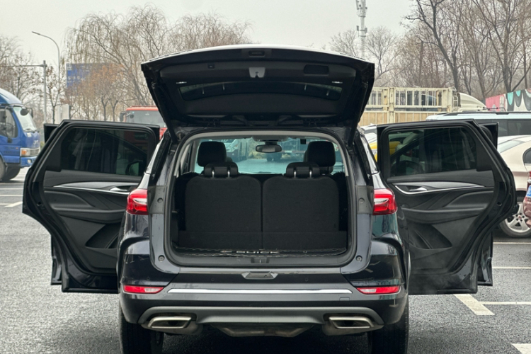 别克 昂科旗 2022款 652T 四驱尊贵型 7座中控内饰7006