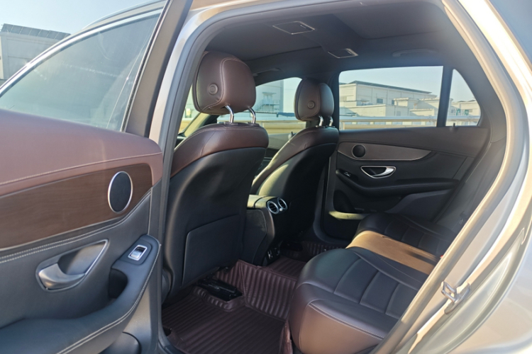 奔驰GLC 2019款 GLC 200 L 4MATIC中控内饰7003