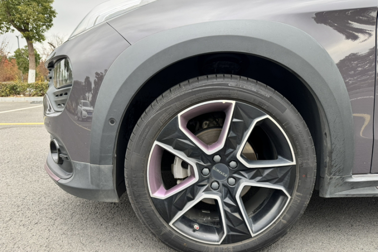 领克02 2019款 高能版 2.0T 自动两驱耀Pro版 国VI车身外观6006