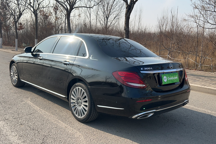 奔驰E级 2020款 改款 E 300 L 时尚型车身外观6006