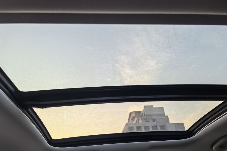 长安 逸动 2025款 蓝鲸 1.5T 500Bar旗舰型中控内饰7005