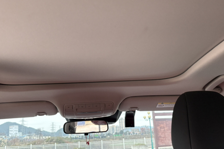 东风风神 奕炫MAX 2021款 1.5T 超炫潮爸版中控内饰7011