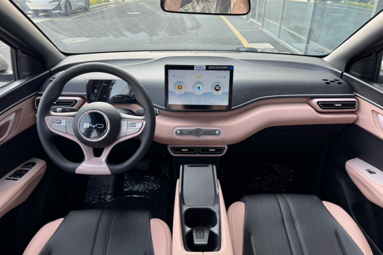 比亚迪 海鸥 2025款 智驾版 305km 活力版中控内饰7001