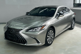 雷克萨斯ES 2022款 200 卓越版