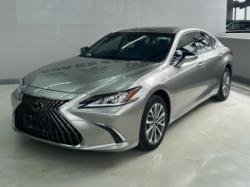 雷克萨斯ES 2022款 200 卓越版