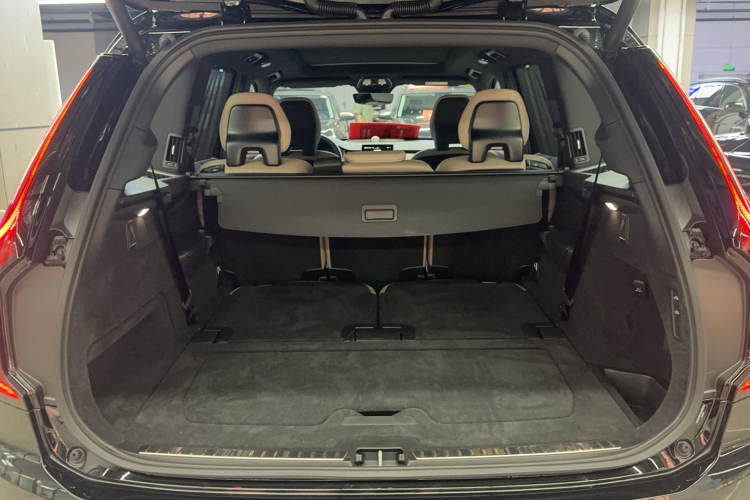 沃尔沃XC90新能源 2025款 改款 T8 智尊豪华版 7座局部细节23