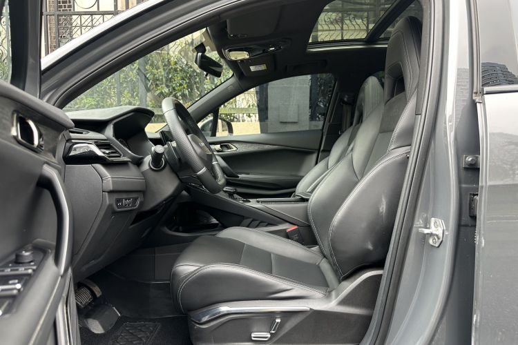 领克06 2020款 1.5T 劲Pro中控内饰7002