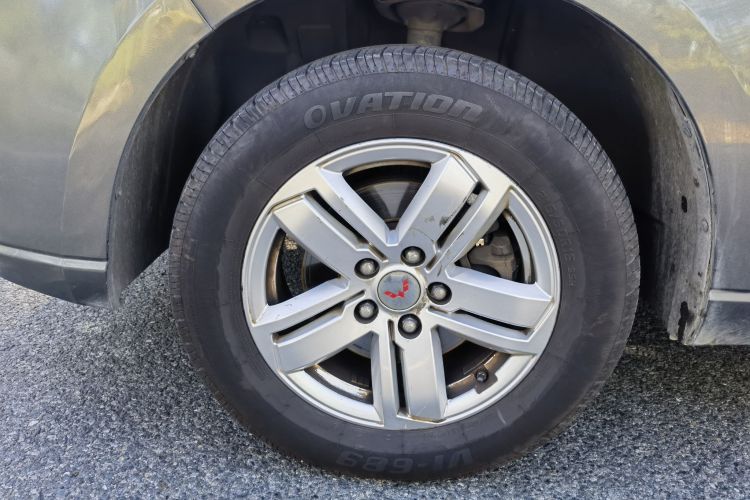 五菱汽车 五菱征程 2021款 1.5T 手动豪华型车身外观6009