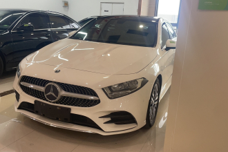 奔驰A级 2019款 A 180 L 运动轿车