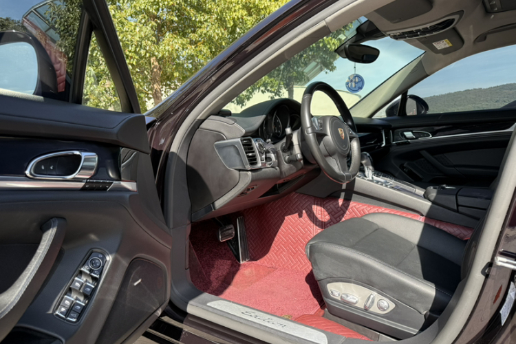 保时捷 2016款 Panamera Edition 3.0T中控内饰7003