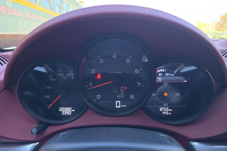 保时捷718 2023款 Cayman Style Edition 2.0T中控内饰15