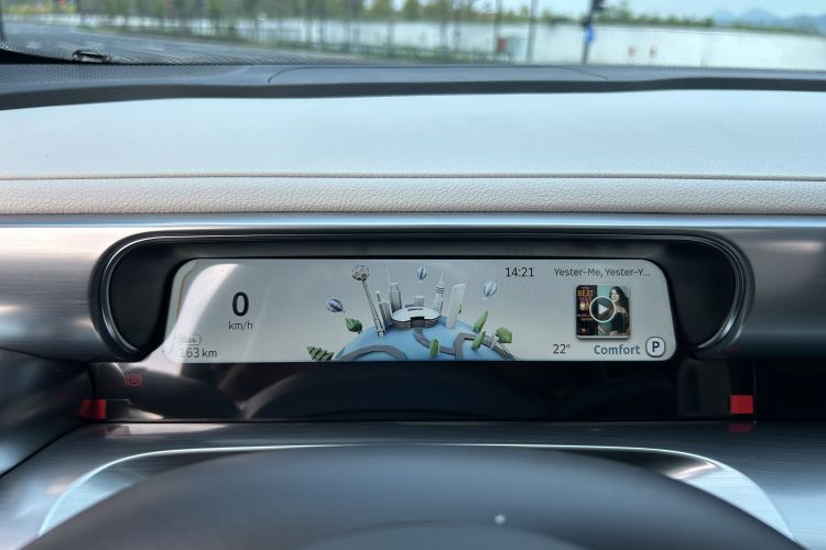 smart精灵#1 2023款 Pro版中控内饰7013