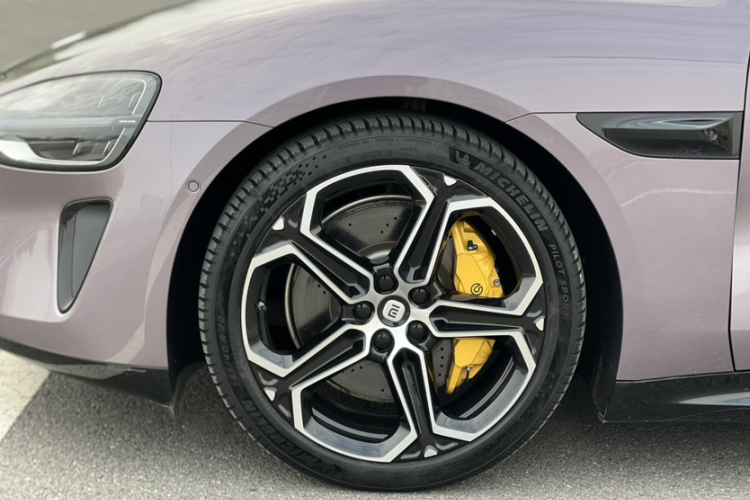 小米汽车 小米SU7 2024款 四驱超长续航高阶智驾Max版车身外观6007