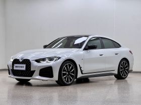 宝马4系 2022款 425i Gran Coupe M运动曜夜套装