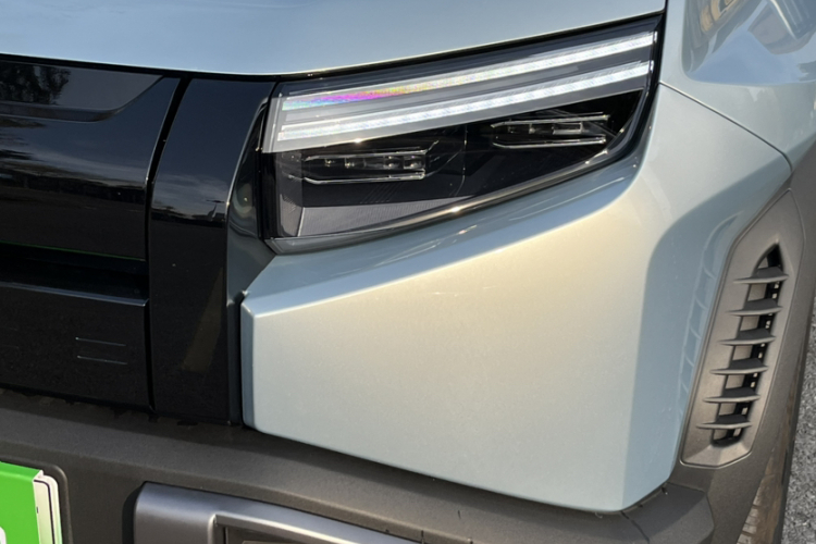 方程豹 钛3 2025款 501KM 后驱智驾Max版局部细节36