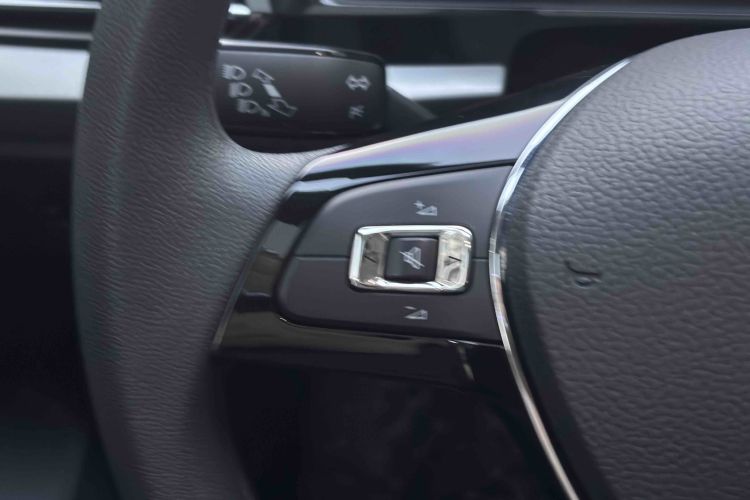 大众 朗逸 2022款 1.5L 自动舒适版中控内饰7013