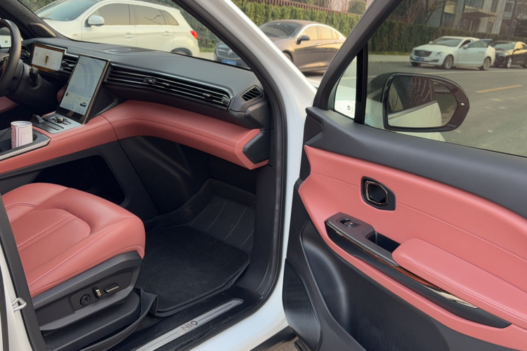 蔚来EC6 2020款 430KM 运动版中控内饰7004