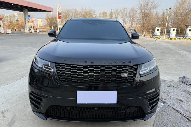 路虎 揽胜星脉 2022款 250PS 熠金珍藏版车身外观6002