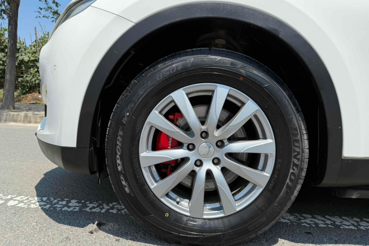 玛莎拉蒂 Levante 2018款 3.0T 经典版车身外观6006