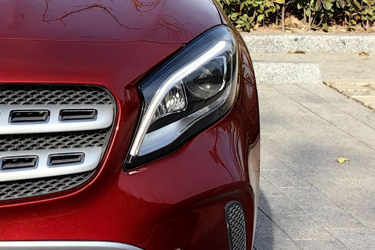 奔驰GLA 2017款 GLA 200 时尚型局部细节36